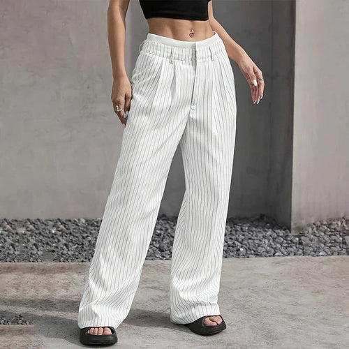 Ava White detail