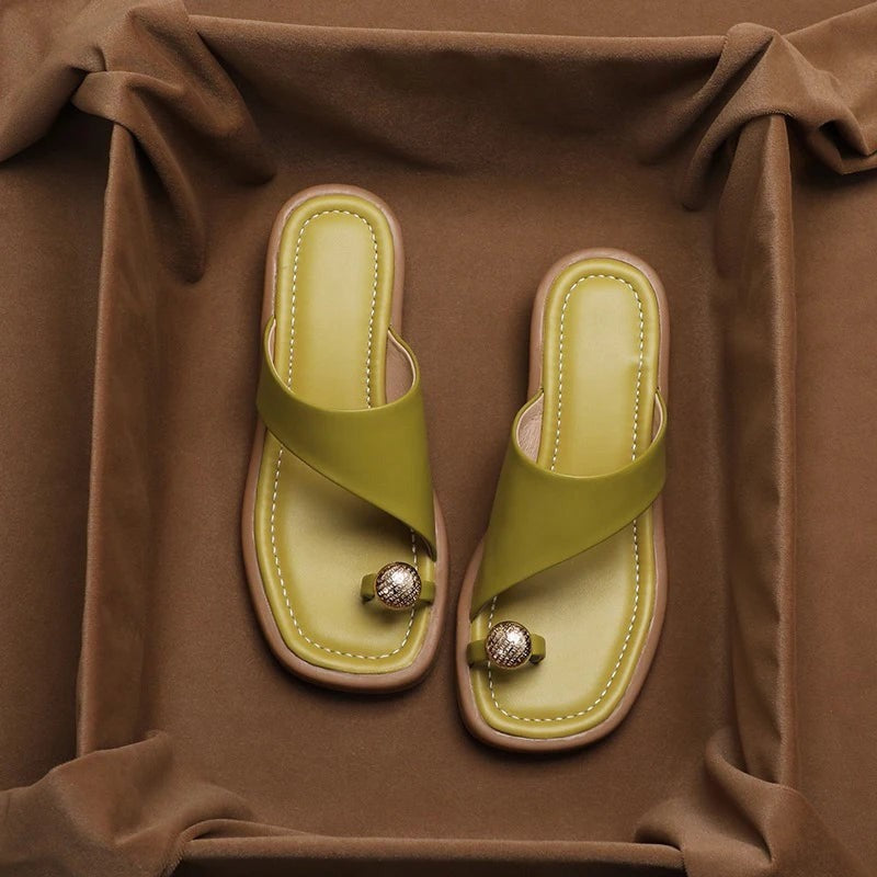 Gia strappy flat summer sandals - detail view