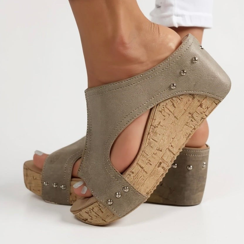 Lottie platform slide sandals - Beige
