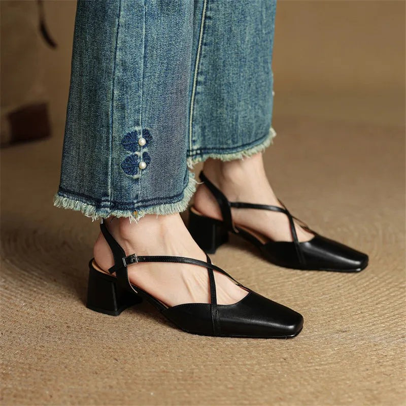 Clara Closed Toe Leather Block Heels - Black