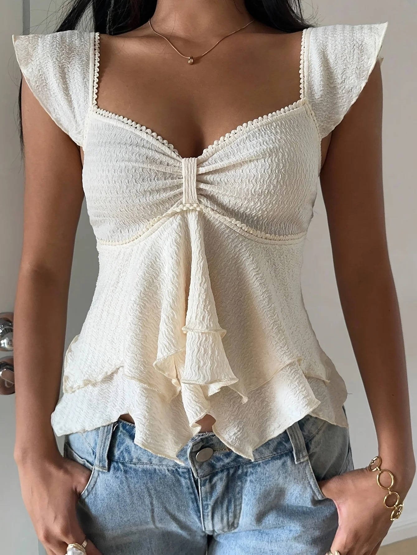 Pia ruffle blouse - detail