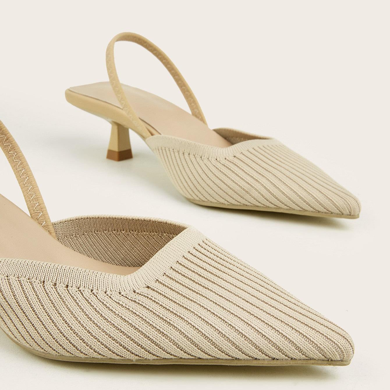 Sofia pointed slingback kitten heels - detail